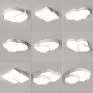 Plafonniers Lampe de chambre à coucher d'ambiance minimaliste moderne ronde de forme spéciale lampes de salle à manger d'étude de salon