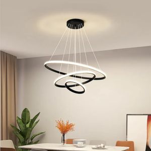 Plafonds Lalls modernes Restaurant minimaliste Pendant Lights Amosphérique Salon Lampe Créative Bar Dinage Chandelier Trois Anneaux Four Cercles