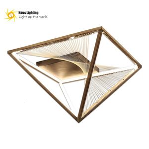 Luces de techo Diseño de estilo simple moderno Lámpara colgante triangular de acero inoxidable dorado Lámpara de cocina