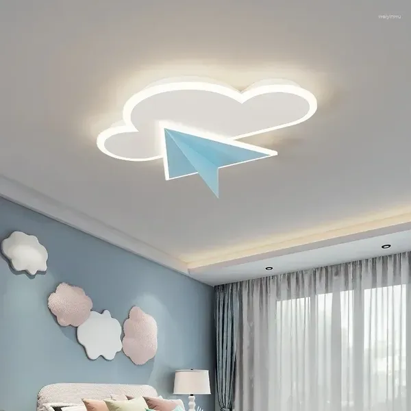 Luces de techo Luz LED nórdica Nube Avión de papel Habitación para niños Decoración de dormitorio Decoración Habitacion Infantil Electrodomésticos 2024