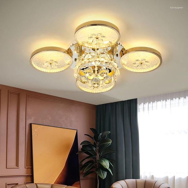 Plafond Loues nordiques LED LED CRIMstal Light for Restaurant Living Room Apartment Modern Minimaliste Luster Creative Decor Luminaire