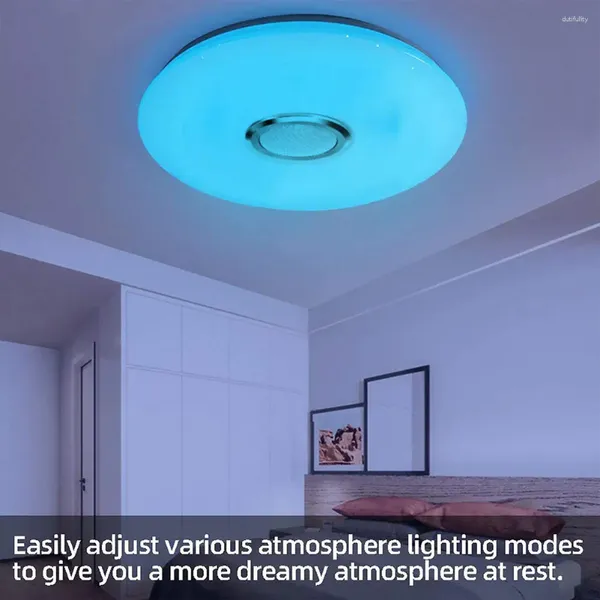 Loucs de plafond RVB Home Decoration Light avec haut-parleur compatible Bluetooth compatible lampe à LED intelligente
