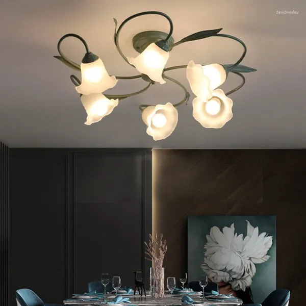 Plafonniers romantiques en verre blanc fleur à distance LED 2024 pour salle à manger décor lustre chambre lampe à la maison lustres vintage