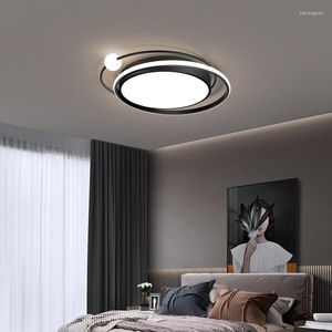 Plafonnier la chambre ronde avec lustre acrylique en or noir éloigné à distance pour la cuisine halto-foyer de salon lampe suspendue moderne