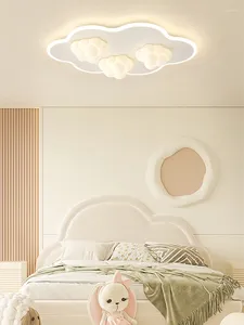 Plafondverlichting Eenvoudige wolkachtige LED-lamp wordt gebruikt voor eetkamer slaapkamer gang keuken witte 3-kleuren afstandsbediening woondecoratie