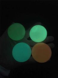 Plafondfeestje bal luminescente stress relief kleverige ballen kleven aan de muur en vallen langzaam squishy gloed speelgoed voor kinderen volwassenen partys cadeau