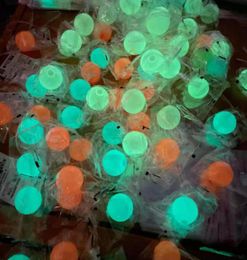 Boules collantes anti-Stress au plafond qui brillent dans la nuit, ballon pour adultes et enfants, jouet Squishy, fête d'anniversaire 4093495