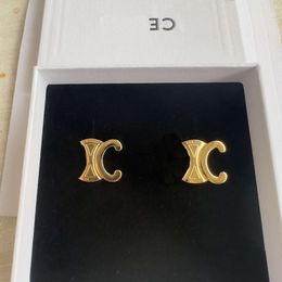 Cel Stud Luxury Earring Designer Bijoux Femmes Classic Brand Ornaments Accessoires de fête de mariage Hoop Gold Silver Arc de Triomphe Boucles d'oreilles de haute qualité X-9