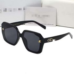 Lunettes de soleil Celinnes pour hommes Designer Designer Luxury Nouvelles lunettes de soleil classiques Nouvelles lunettes de soleil Populaires de rue