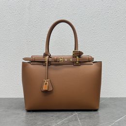 celinns zakelijke aktetas mannen en vrouwen Glad leer IT draagtas 10A topkwaliteit Koeienhuid Werk crossbody tassen ontwerper Hardware slot Handtassen met grote capaciteit