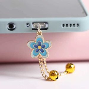 Téléphone cellulaire Anti-Dust Gadgets Kawaii Gradient Flowers Flow Prict Charm Téléphone Anti Dust Cap 3,5 mm Jack Charge Port Port pour iPhone USB C Dust Protection Stopper Y240423