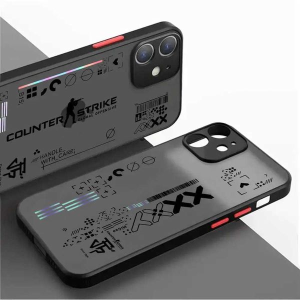 Téléphone portable Bumpers Hot Game Counter Strike CS GO Case de téléphone pour iPhone 15 14 13 12 11 Pro Max XR XR XSMAX 7 8 Plus Couverture arrière transparente mate Y240423