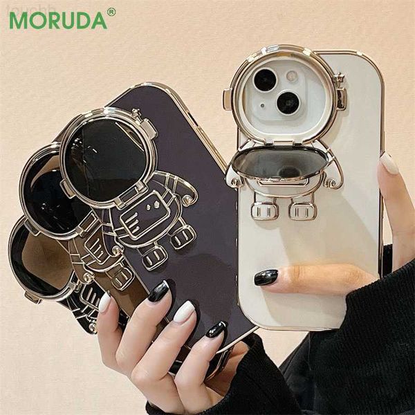 Étuis de téléphone portable Astronaut Flip Bracket Lens Protection Phone Case pour iPhone 14 12 11 13 Pro Max XR 14 Plus Fashion Placage Silicone Soft Cover L230731