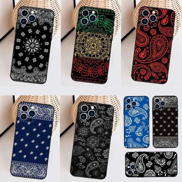 Cas de téléphone portable Bandana Bandana Paisley Téléphone Étui adapté à l'iPhone 15 Pro 12 13 MINI 11 14 PRO MAX XS XR 7 8 plus SE 2020 2022 COUVERTURE arrière J240509