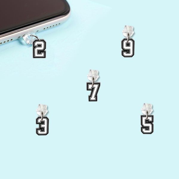 Cajas de teléfonos celulares Número negro 10 Entrego de polvo en forma de dibujos animados lindo anti compatible con enchufes Kawaii USB Type-C Drop entrega OT3KX