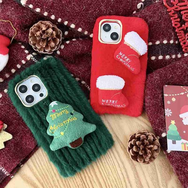 Étuis de téléphone portable Chaussettes d'arbre de Noël Étui de téléphone en peluche mignon pour iPhone 15 14 12 13 Pro Max 15Pro 11 Couverture de protection en fourrure de Noël Étuis en siliconeL231024