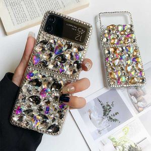 Mobiele telefoon hoesjes Diamond Case voor Samsung Galaxy Z Flip 4 3 Fold 4 3 2 Cartoon Transparant Strass Kleurrijke Bloem Parel Kroon Lanyard Cover L231128