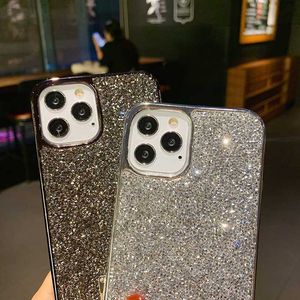 Cas de téléphone portable Mode Bling Strass Gem Diamond Soft Phone Case pour iPhone 14 13 12 11 Pro Max 14 Plus 7 8 Glitter Camera Protection Cover L230731