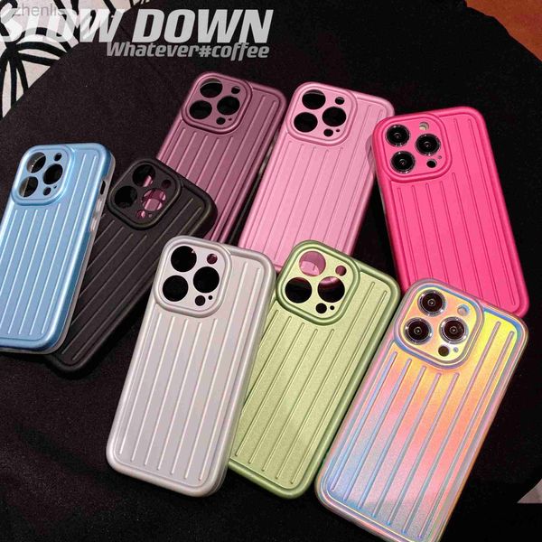 Caisses de téléphone portable Fashion Luxury Stripe IMD Soft Silicone Phone Case pour iPhone 11 12 13 14 Pro Max 14Plus 13pro Bordeau en deux couleurs Couverture arrière CAPA D240424