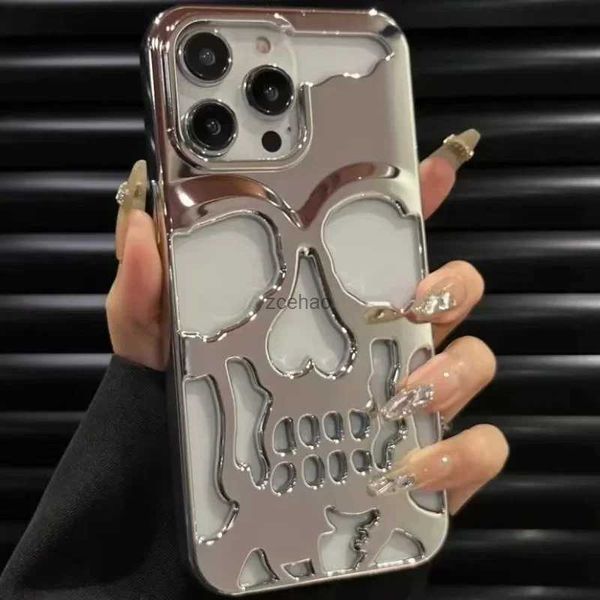 Étuis de téléphone portable Creux 3D Skull Callous Phone Case pour iPhone 15 14 13 12 11 Pro Max Plus Luxe Placage Silicone Antichoc CoverL240105