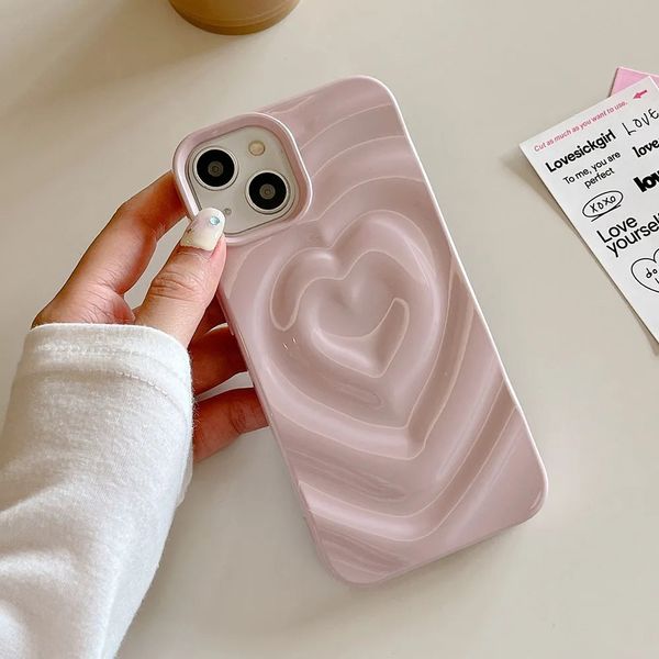 Cas de téléphone portable Coréen Brillant Coeur 3D Pour iPhone 12 13 14 Pro Max Fundas Forme De Vague Creative Soft Back Cover Shell pour 11 15 Coque 231010