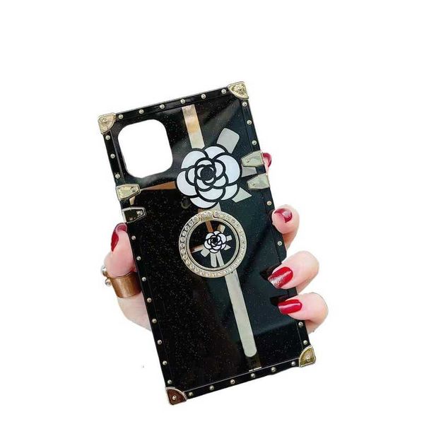 Cajas de teléfonos celulares Cajas de teléfono clásicas de lujo para iPhone 15 14 Pro Max 13 Pro 12 11 Xs Xr X d Galaxy S24 S23 S22 S21 ULtra S20 FE Diseñador Shell protector MYEN