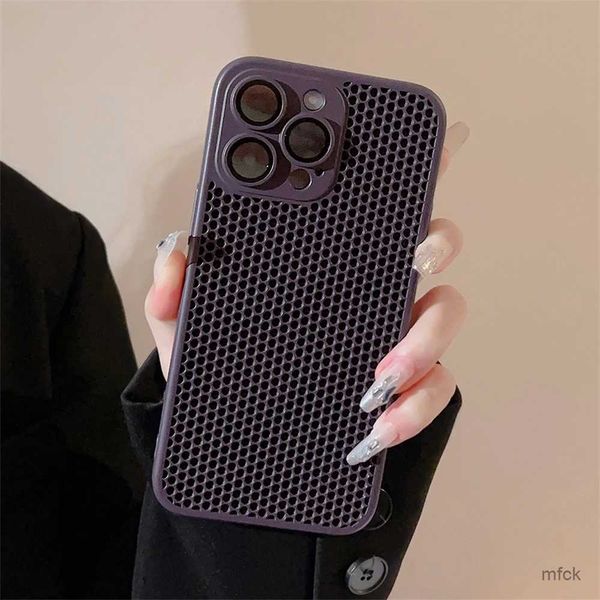 Caisses de téléphone portable Mesh Mesh Dissipation Sheild Color Soft Telephone Case pour téléphone 15 14 Pro Max 13 12 11 Ultra-Thin Hard Protective Retour Couverture