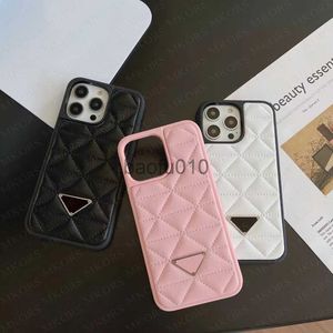 Cas de téléphone portable Luxurys Designer Triangle Phone Case pour iPhone 15 14 13 12 Pro Max Couture Cuir Embossed Back Shell Anti-Shock TPU Cover X0912