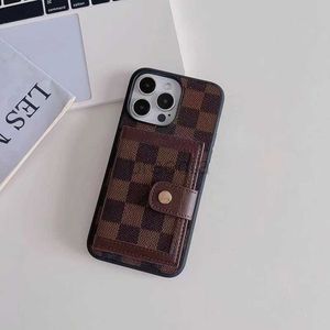 Étuis de créateurs de téléphones portables Supports de poches Portefeuilles pour iPhone 15 12 11 Pro Max XR XS 7 8 Plus Couvertures mobiles de luxe Full-body Fundas Brown Damier 240304