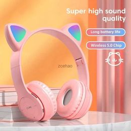 Écouteurs de téléphone portable Oreille de chat mignon Casque compatible Bluetooth avec casque sans fil LED Casque de sport pliable stéréo pour enfants filles avec microphone L240105
