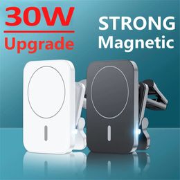 Portes de montaje de teléfonos celulares de 30 W Cargadores inalámbricos magnéticos de 30 W STAND DE VENTACIÓN DE AIRA CAR Mini Estación de carga rápida para iPhone 12 13 14 Pro Max MacSafe 230804