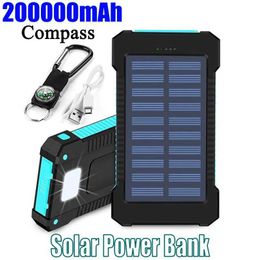 Banques électriques de téléphone portable 200AH Panneau solaire Camping Outdoor Camping Haute capacité Alimentation Power Alimentation LED Fast Charging SOS PLUSE ALIMENTATION 240424