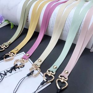 mobiele telefoonband charme voor vrouwen mannen vintage gestreepte mooie hart buckle telefoon lanyard anti-meest ketting hangende nek touw voor werkkaart badge sleutelhanger