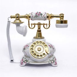 Keramische antieke telefoon met vintage stijl en witte reliëf Rose bureautelefoon voor woonkamer Decor301v