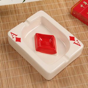 Céramique cendrier poker européen créatif cardiaque rouge carré de cendrier du salon