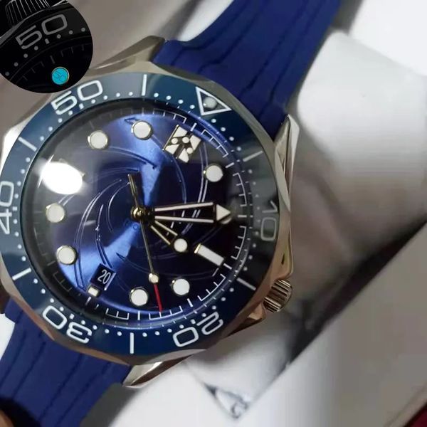 Lunette en céramique Montre de luxe de qualité supérieure 50e limitée Hommes Montres automatiques Mouvement mécanique Bleu 300 Montres-bracelets Wistwatch 3421