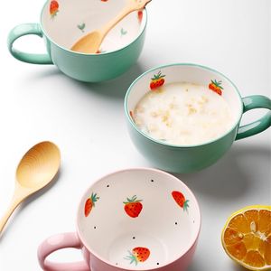 Keramische Japanse kleine aardbei geschilderde mok Noordse personaliseerbare hand geschilderde mokken canecas minimalistische koffiewerk cup ii50mkb t200506