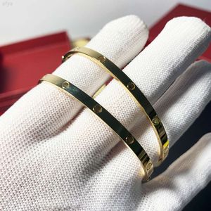 Bracelet en or massif Cgb097, 16.5 grammes, largeur 3.65mm, tournevis pur Au750, Bracelet d'amour pour Couple et hommes