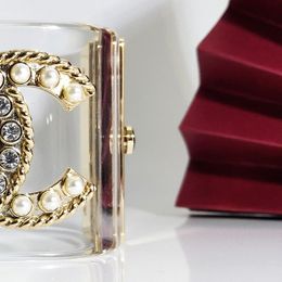 CH bracelet Love bangl Convient pour poignet de 15 à 17 cm pour femme bracelet de créateur Les détails officiels du bracelet de réplique sont conformes au créateur de marque de taille européenne avec la boîte 001