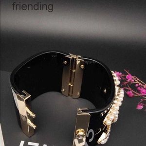 Ch Bangle Love Bangl Geschikt voor 15-17cm pols Dames Designer Armband Officiële replicadetails komen overeen met de Gen Mosi 9ZYN