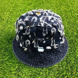 CH Bucket Hat Designer Cross Brodé Jean Denim Cap Fashion Street Wide Brim Hat pour Hommes Femmes