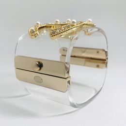Diseñador de brazalete CH para mujer Muñeca para mujer Adecuado 16 17 18 cm brazaletes Bracelet de diseñador de la marca de lujo réplica oficial de regalos premium hebilla de primavera 09
