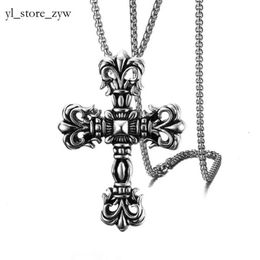 CH Designer Cross Pendant Necklace Chromes Titanium stalen bloem sieraden hart trui ketting minnaar cadeau sanskriet luxe mode nieuwe chromen ring 309