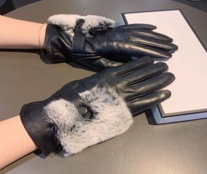 CH gants de créateur en cuir gant dames en peau de mouton fourrure de lapin mitaine d'hiver pour les femmes réplique officielle contre qualité européenne siz9589932