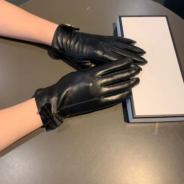 CH designer gants en cuir gant dames en peau de mouton fourrure de lapin mitaine d'hiver pour les femmes réplique officielle contre qualité taille européenne T0P qualité 004