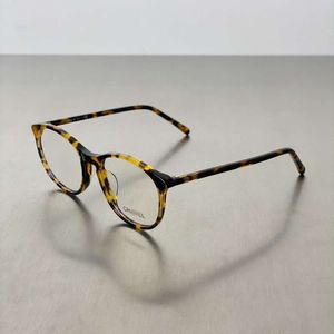 Cha Myopia Lunettes personnalisées Femmes 3282 Hawksbill Color Eyeglass Cadre pour les femmes peut être assorti avec des lentilles plates de couleur du nombre de hauteur avec boîte d'origine
