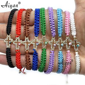 Chaîne 12 Pièces Religions Croix Avec Yeux Bracelet Tissé À La Main Pour Hommes Et Femmes À Donner Comme Cadeaux Ou Prière Plusieurs Couleurs 230710