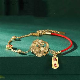 Chaîne 2024 Zodiac Jade Dragon Bracelets pour Femmes Hommes Chanceux Corde Rouge Apporte Santé Richesse Couple Bracelet Ami Birtay Bijoux CadeauL231115