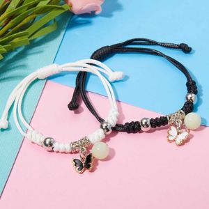 Cadena 2 piezas de mariposa luminosa Pulsera de pareja para amantes Corazón Posto de arco irbow Pulseras trenzadas brillan en la fiesta de la fiesta oscura Y240420