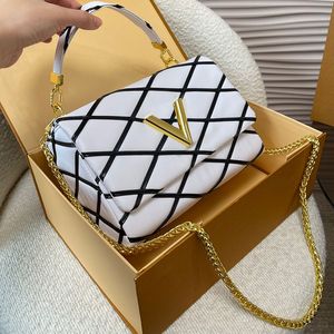 Sac à chaîne pour femmes, sac de styliste luxueux en peau d'agneau, sac à bandoulière à motif matelassé, poignée supérieure, sac à main à rabat Twist Lock, sac à main de qualité miroir, sacs de mode